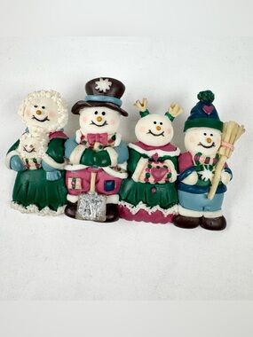 Vintage House of Lloyd Snowman Family Brooch Holiday Jewelry
